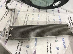 Радіатор АКПП 4l0317019d Audi Q7