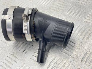 Патрубок ds736k683bf Ford Edge