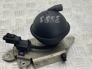 Бачок вакуумный 054129808 Audi Q7