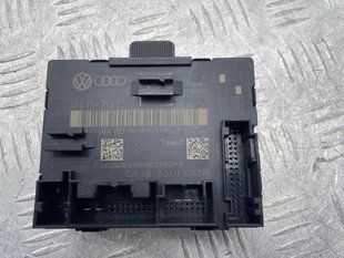 Блок управления двери 4F0959793T Audi Q7