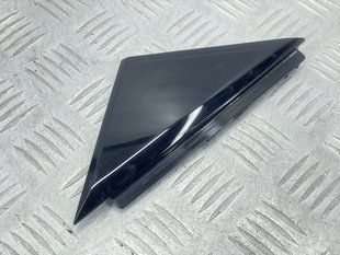 Кутовий молдинг дверей 31672587 Polestar 2