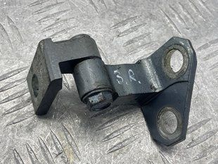 Петля двери верхняя 3C4833402D Volkswagen CC