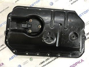 Поддон двигателя масляный 06E103600C Audi Q7