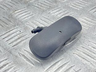 Форсунка омивача лобового скла з підігрівом 8W0955988A Audi A4