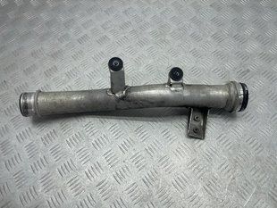 Напірна труба інтеркулера 7P0145762A Volkswagen Touareg
