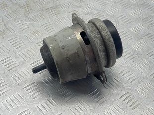 Опора / подушка двигуна 7P6199131 Volkswagen Touareg
