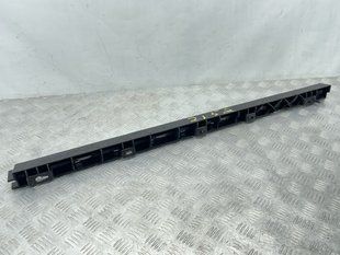 Кронштейн порогу 31395857 Volvo XC90