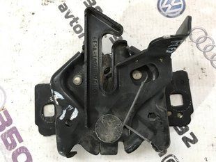 Скоба замка капота 6e5a16700 Ford Flex