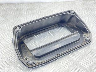 Трубка повітрозабірника 4M1815237 Audi Q7