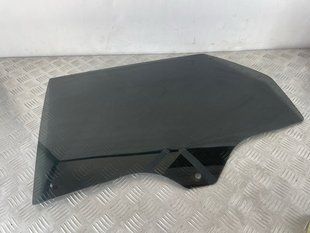 Стекло двери Ford Edge