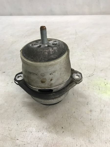 Опора / подушка двигуна 7P6199131 Volkswagen Touareg