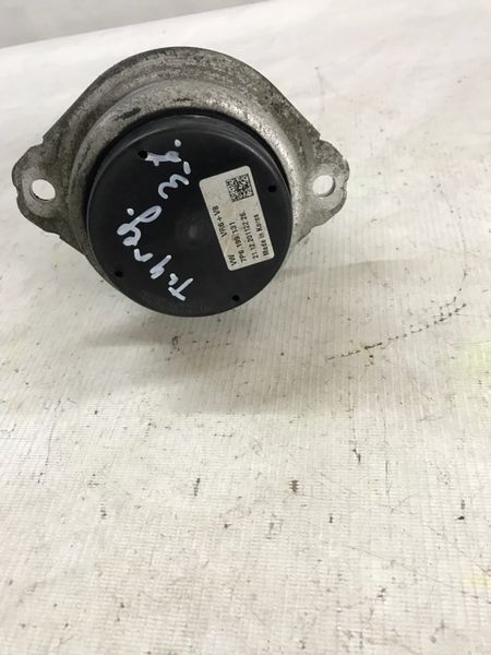 Опора / подушка двигуна 7P6199131 Volkswagen Touareg