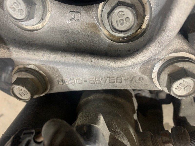 Поворотный кулак / Цапфа DG9C5B758A Ford Fusion