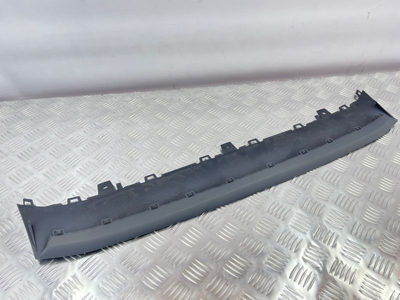 Спойлер переднього бампера 4G0807717B Audi A6