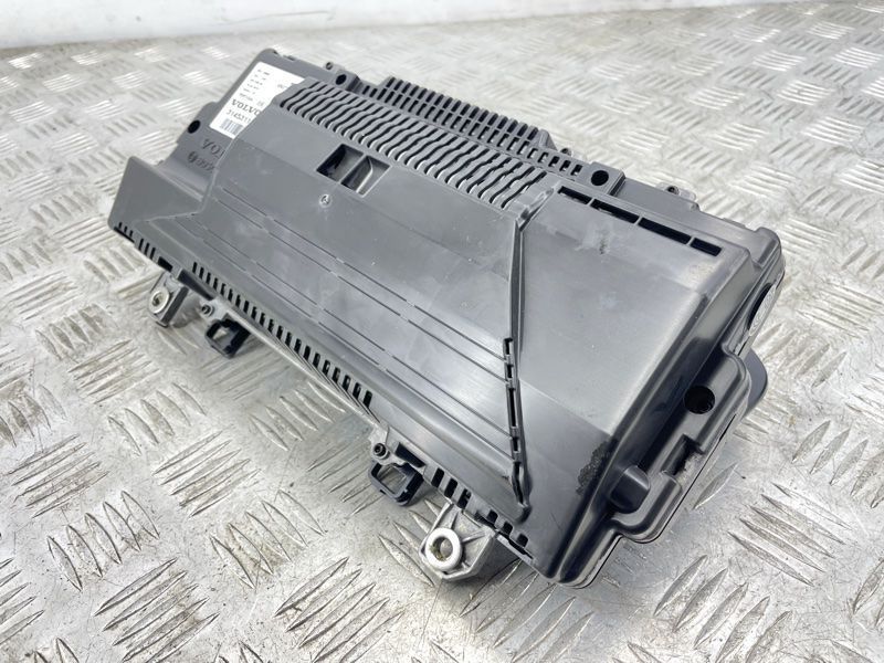 Комбінація приладів 31453117 Volvo XC90