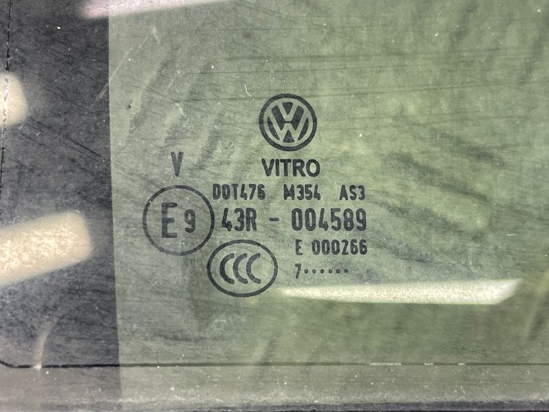 Стекло двери / Форточка 5NN845214A Volkswagen Tiguan