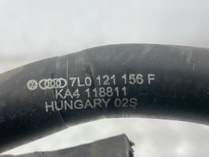 Шланг системи охолодження 7L0121156F Audi Q7