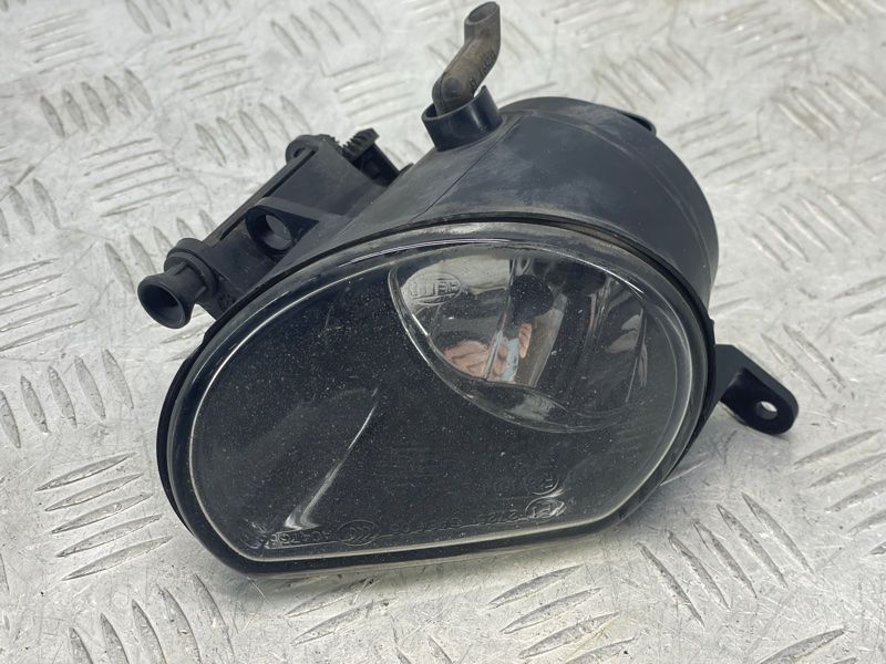Фара противотуманная 4L0941700A Audi Q7