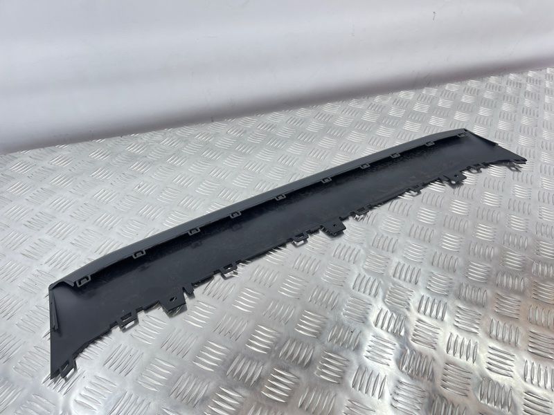 Спойлер переднього бампера 4G0807717B Audi A6