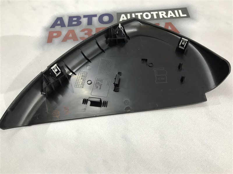 Заглушка торпедо 4G88570854PK Audi A7