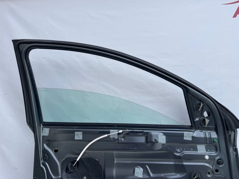 Двері 4L0831051A Audi Q7
