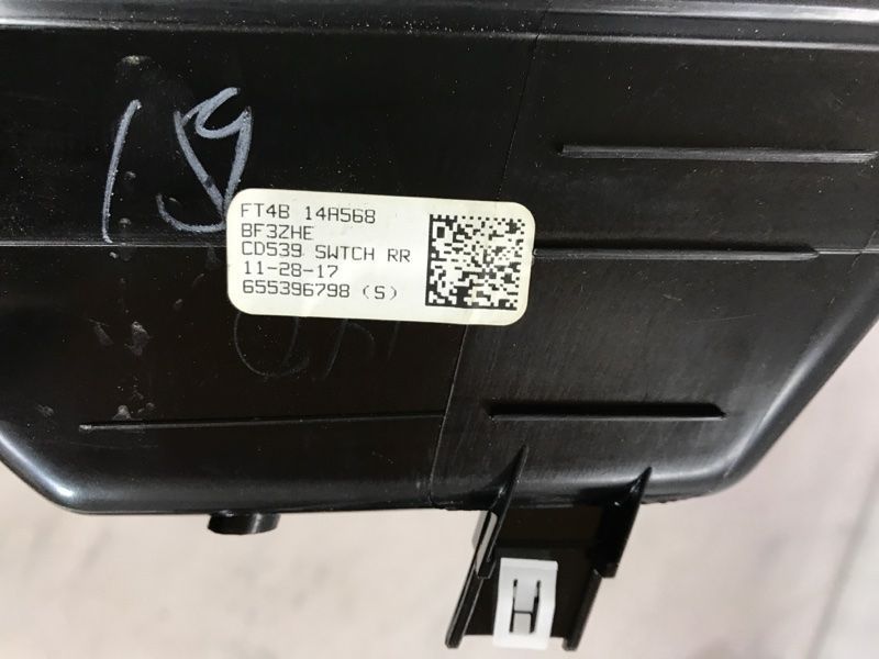 Кнопка склопідйомника FT4B14A568 Ford Edge