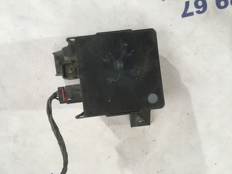 Датчик сліпої зони / блок керування асистента зміни смуги руху DA8Z14C689C Ford Flex