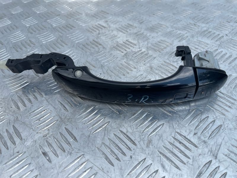 Ручка дверей (keyless) зовнішня 4H0837206C Audi A6