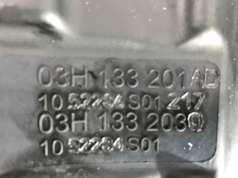 Коллектор впускной 03H133201AD Audi Q7