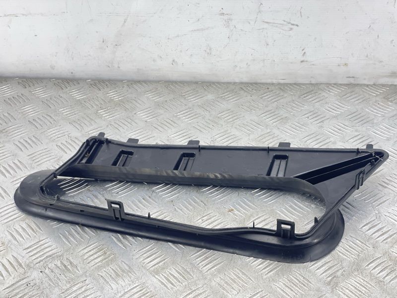 Повітрозабірник 31425481 Volvo XC60