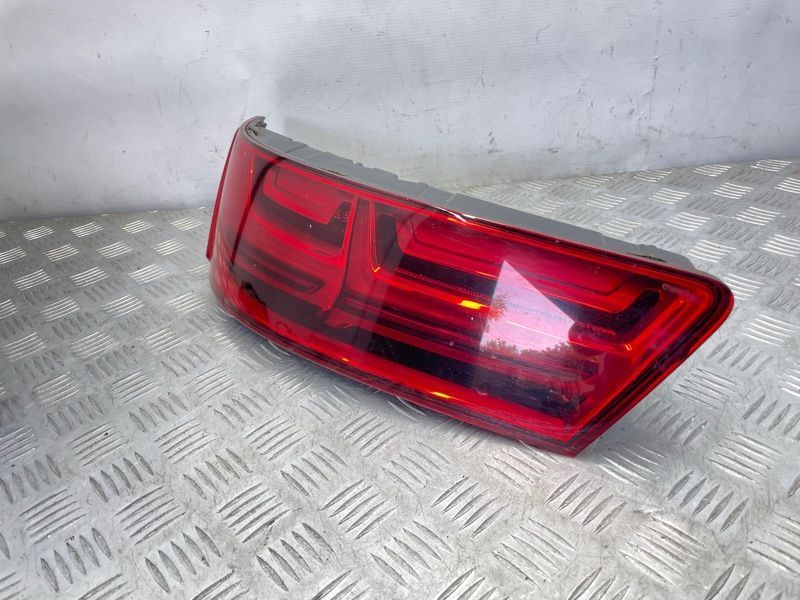 Стоп / ліхтар 4M0945093D Audi Q7