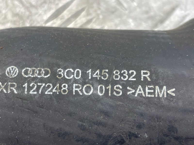 Патрубок інтеркулера 3C0145832R Volkswagen CC