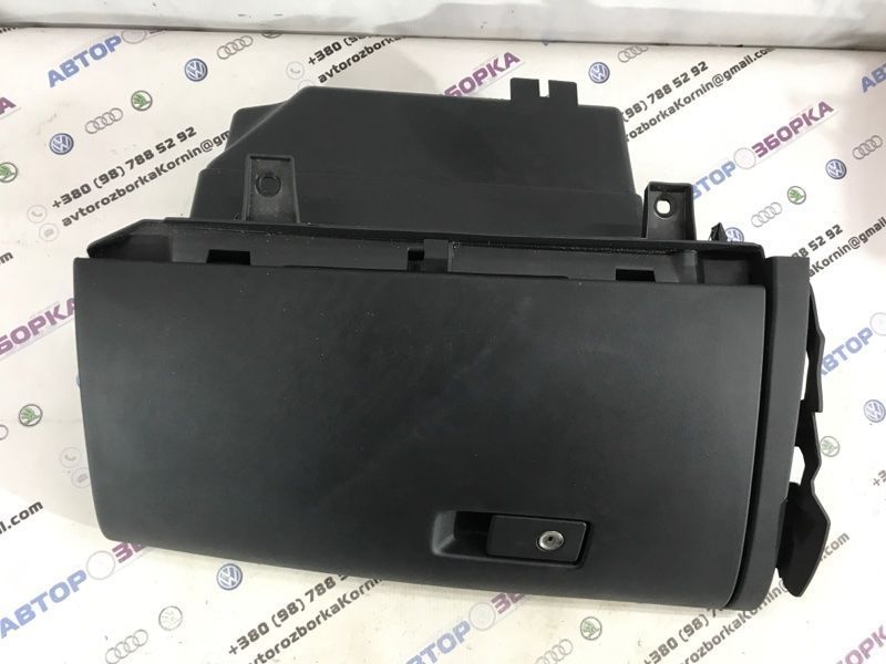 Бардачок / ящик для речей 30755651 Volvo XC60