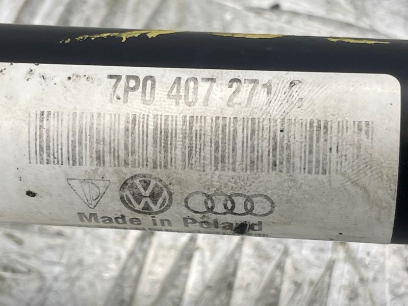 Піввісь 7P0407271C Volkswagen Touareg