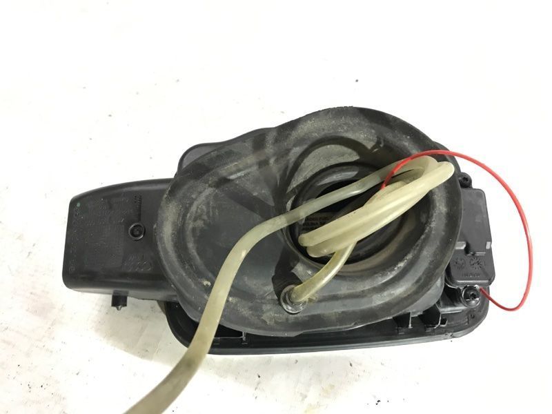 Корпус лючка кришки паливного бака в зборі 4G0809906C Audi A6