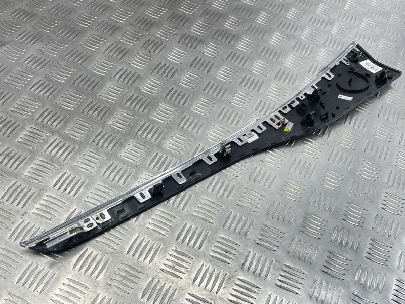 Накладка дверей 31699351 Volvo XC90