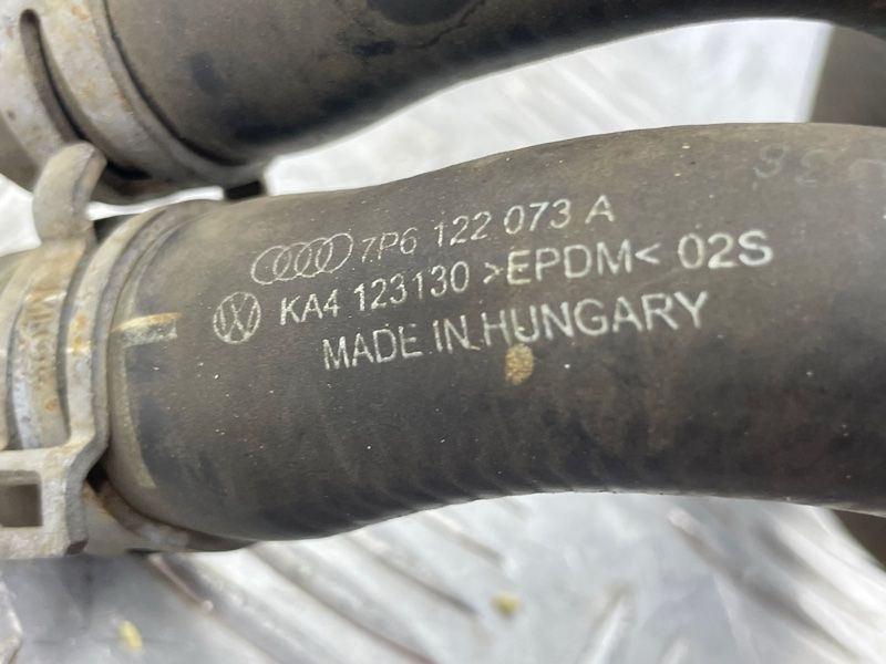 Шланг системы охлаждения 7P6122073A Volkswagen Touareg