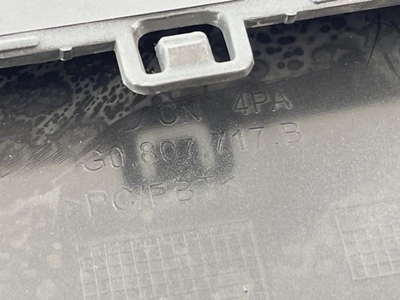 Спойлер переднього бампера 4G0807717B Audi A6