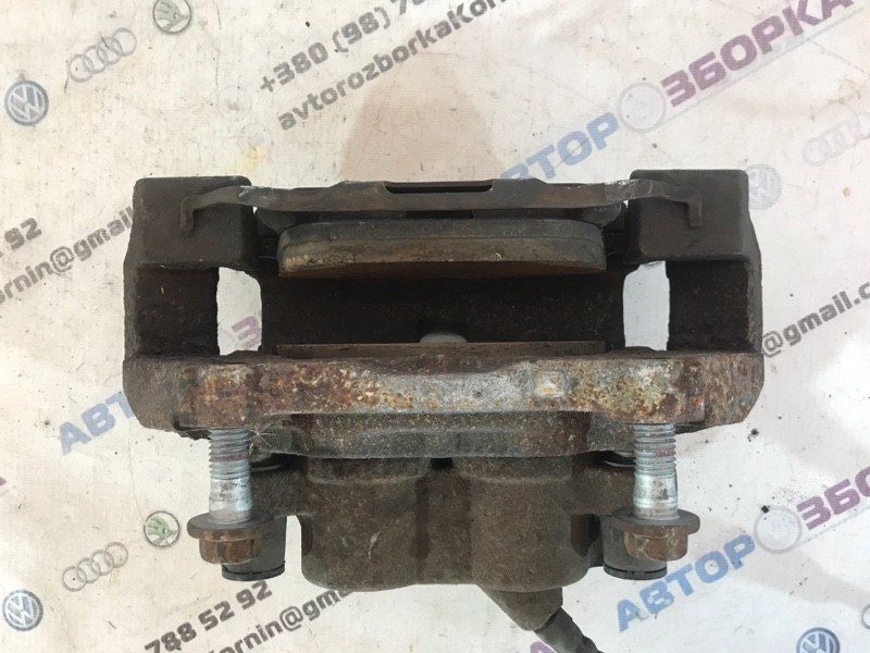 Суппорт тормозной 36002411 Volvo XC60