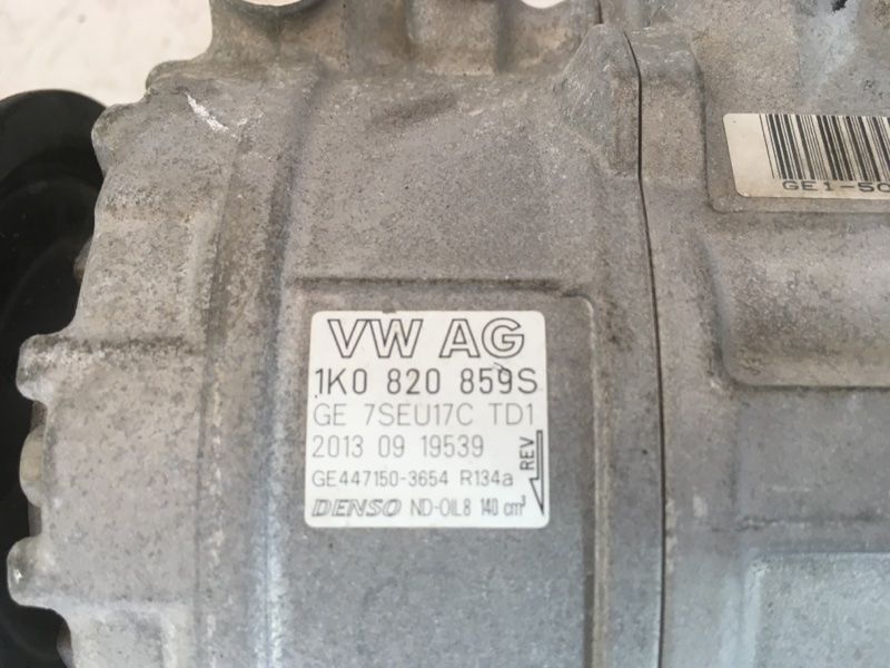 Компрессор кондиционера 1K0820859S Volkswagen CC