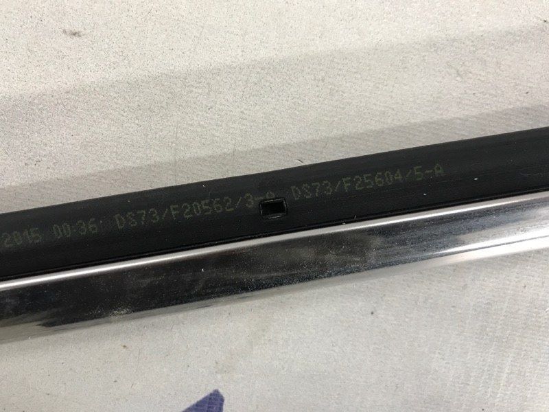 Молдинг дверей хром DS73F20562 Ford Fusion