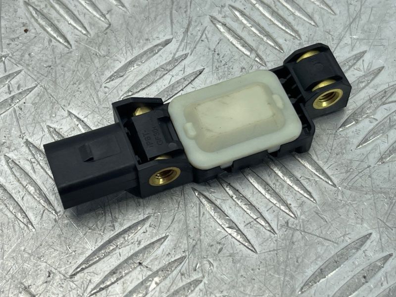 Датчик удару 7L0909606B Volkswagen Touareg
