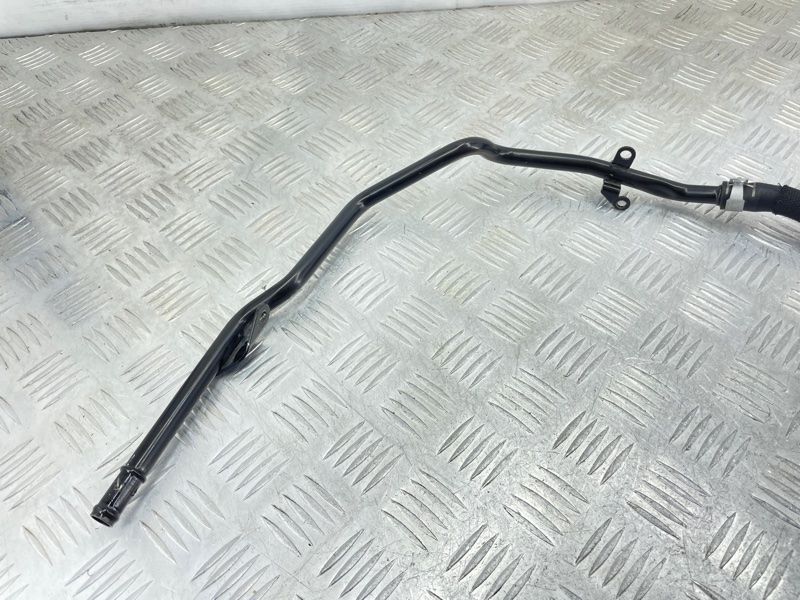 Трубопровід системи охолодження 06L121075S Audi A4