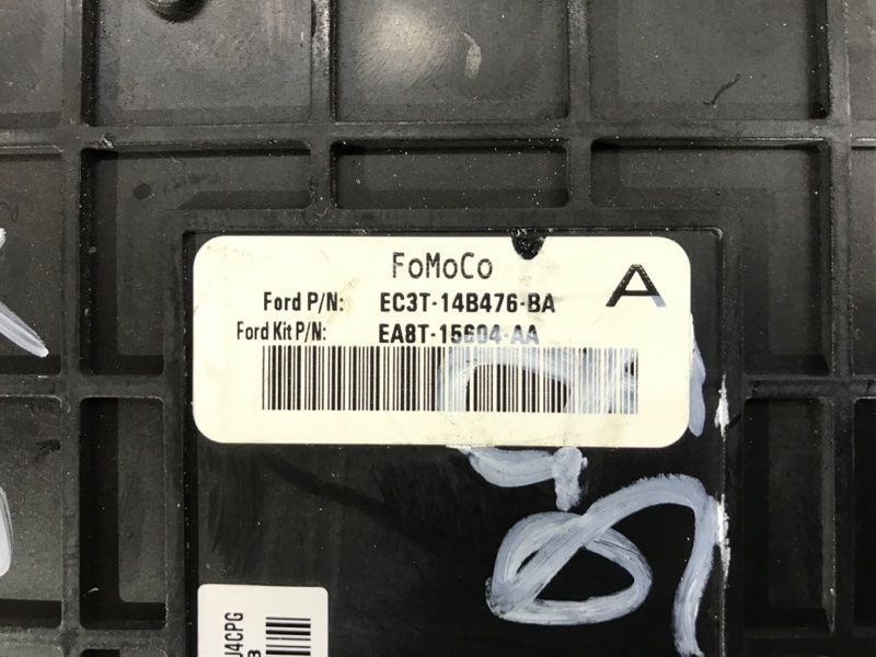 Блок предохранителей EC3T14B476BA Ford Flex