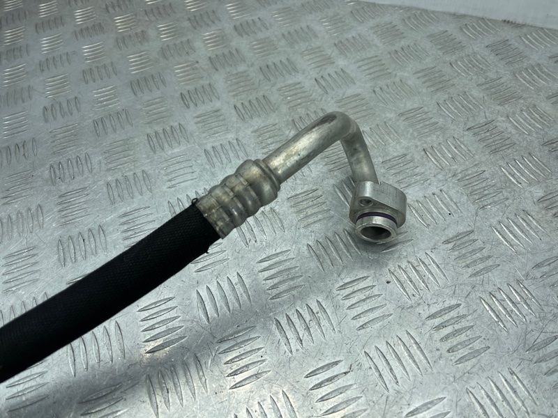 Шланг кондиціонера 7L8820744 Audi Q7
