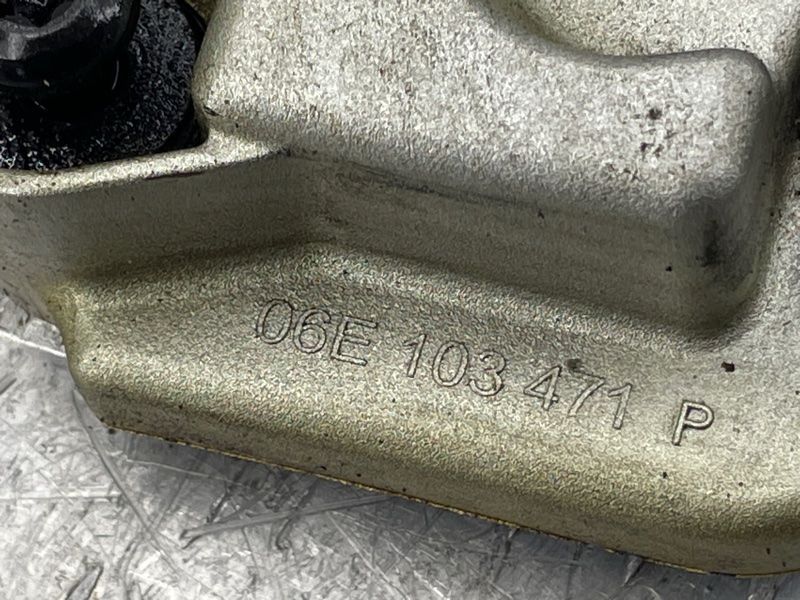 Клапанна кришка ліва 06E103471P Audi Q7 Audi A4, Audi A5, Audi A6, Audi A7, Audi A8, Audi Q5, Audi Q7, Audi S4, Audi S5, Audi SQ5