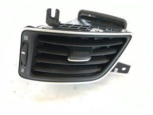 Дефлектор повітропроводу 687604GA0A Infiniti Q50