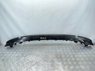 Направляюча заднього бампера 4M0807458 Audi Q7