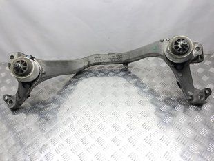 Кронштейн опори двигуна 7P0199207 Audi Q7