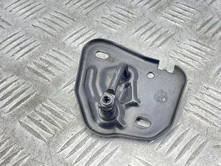 Скоба замка капота 4G0823186 Audi A7
